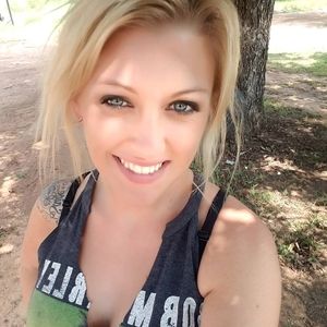 Meet your Posher, Angel. beach/shannon